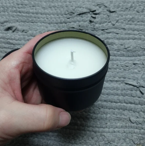 Stress and Anxiety Relief Candle with Lavender and Cajeput oils - Picture 3 of 4